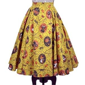 Kitschy Witch Designs Box Pleat Skirt Halloween Frolic Print Yellow XL NWT